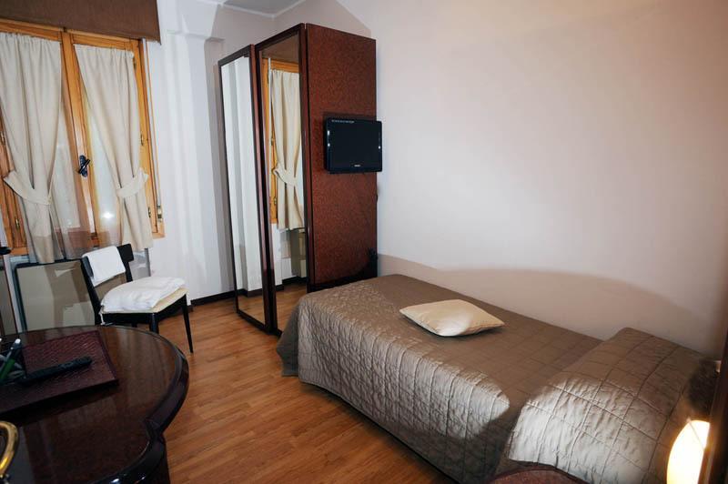 Hotel Drake Maranello Pokoj fotografie